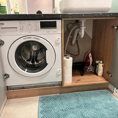 Berzo Kampelis Mieste Apartamento