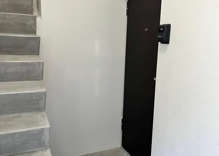 Berzo Kampelis Mieste Apartman *